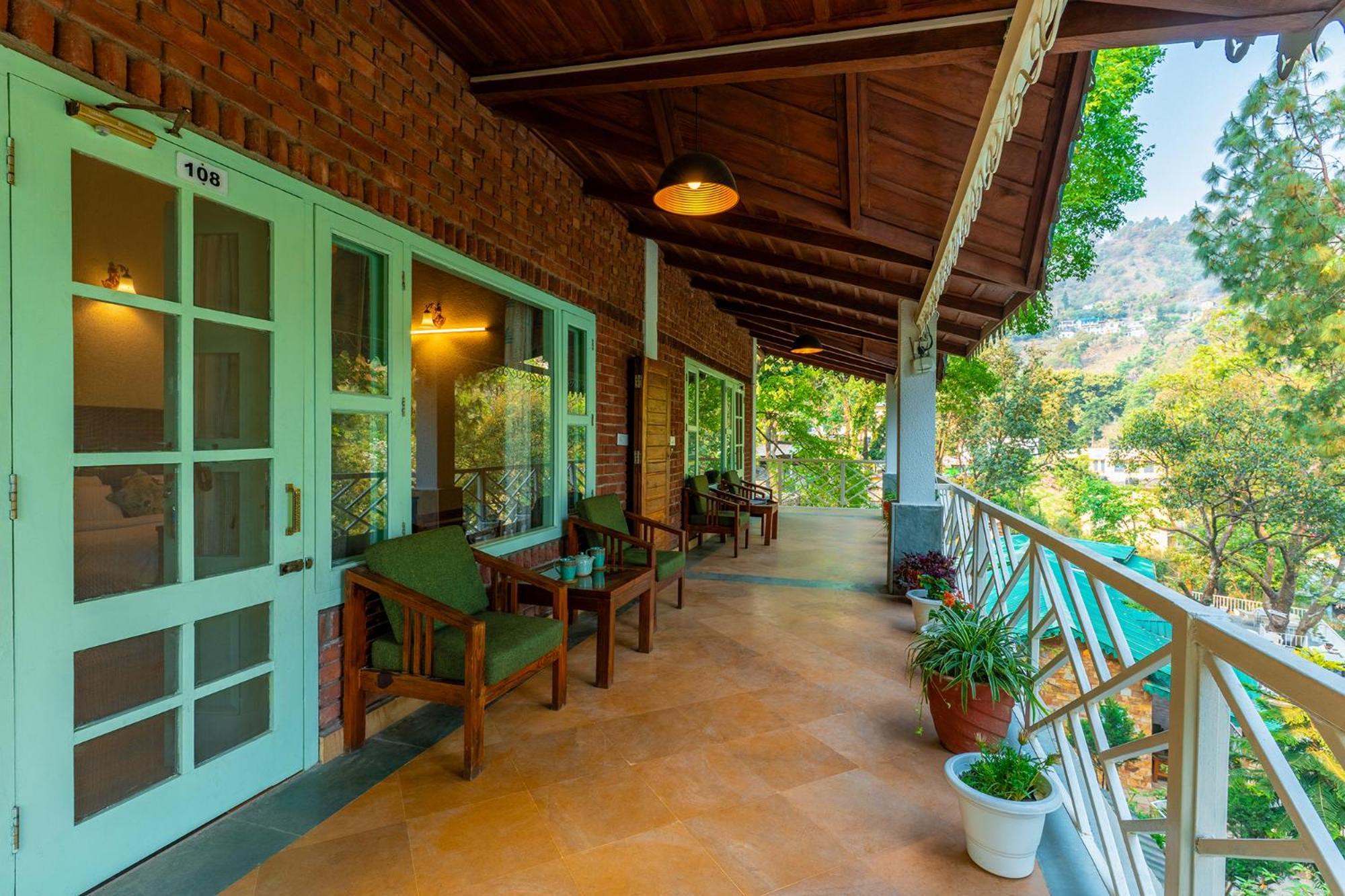 Malusara Retreat By The Lake Bhīm Tāl Exterior foto